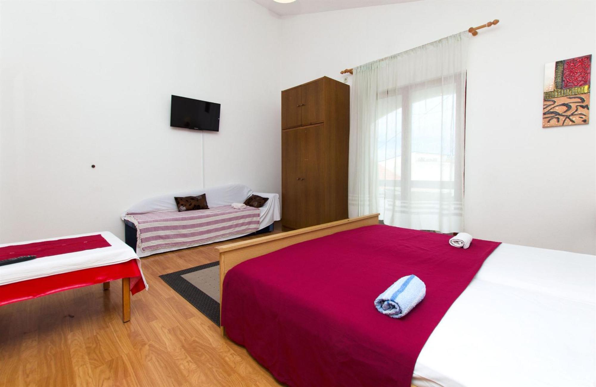 Apartments Neva Sumpetar ภายนอก รูปภาพ