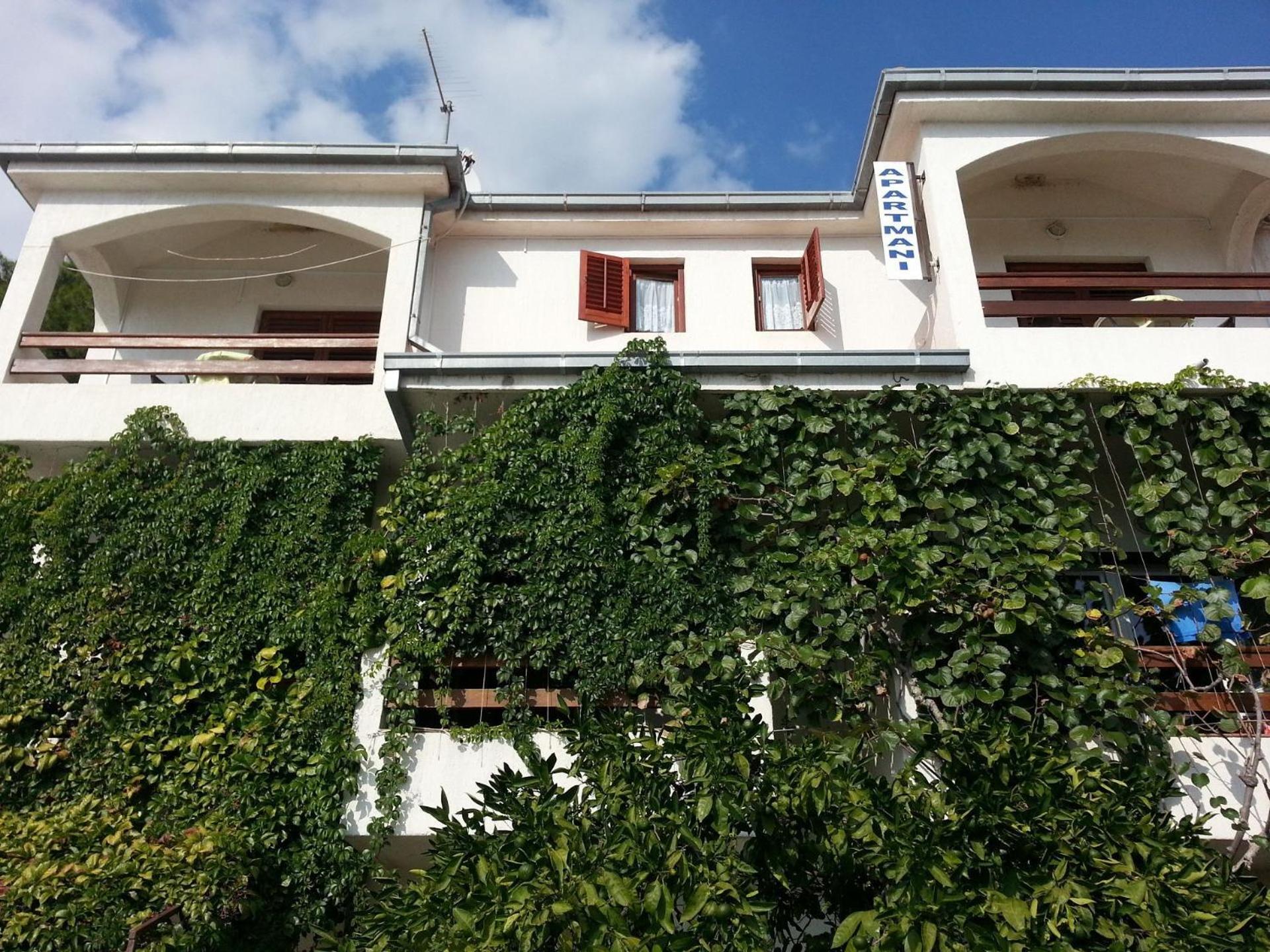 Apartments Neva Sumpetar ภายนอก รูปภาพ